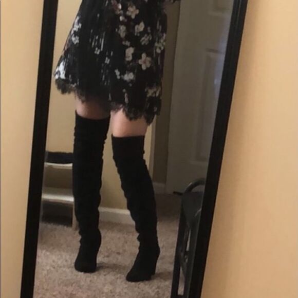 Steve Madden Over The Knee Boots Tie Back - Picture 3 of 8